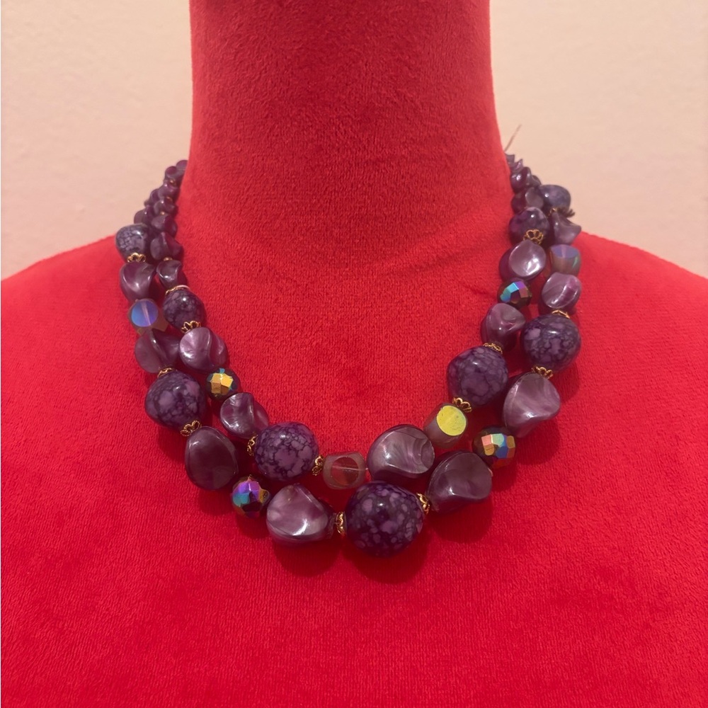 Elegant Purple Beaded Necklace